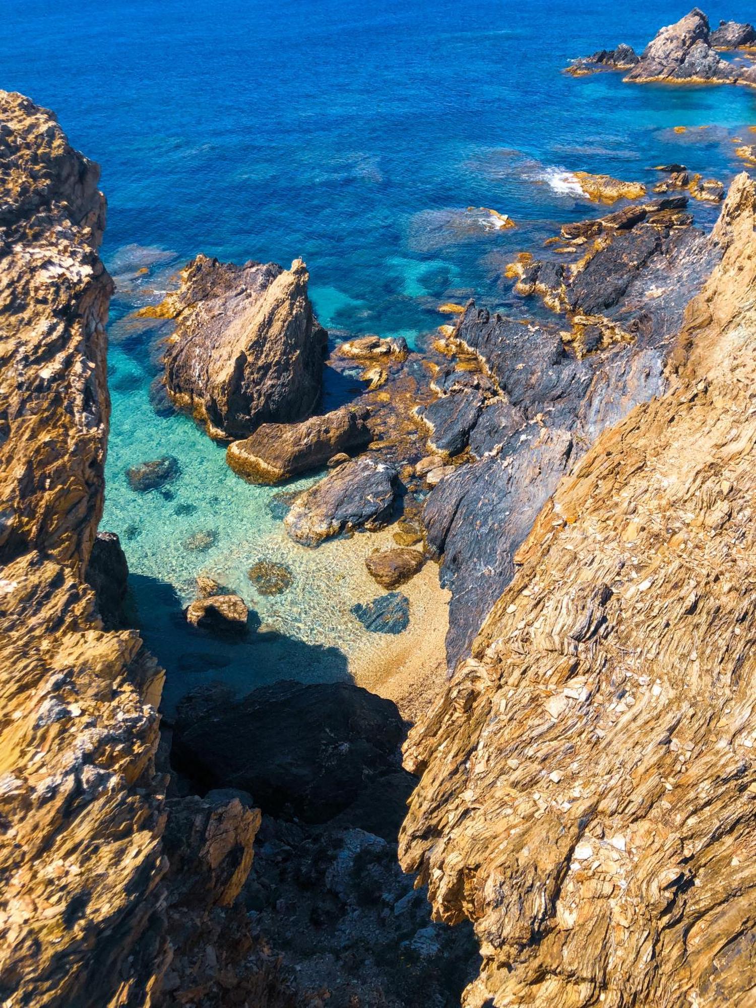 T2 Avec Terrasse & Parking A 5 Min Du Centre, 10 Min Des Plages * Hyères